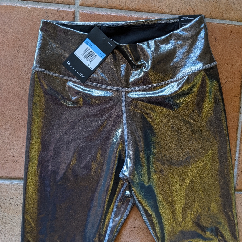 Nike tight fit silver leggings NWT